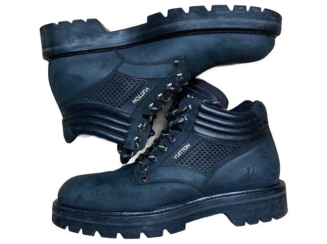 Louis Vuitton Oberkampf ankle boots black nubuck Dark grey