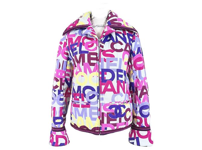 Chanel Jaqueta Puffer Rare CC Logo 31 Rue Cambon Multicor