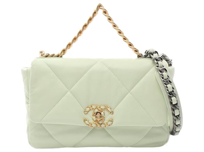 Chanel Lambskin CHANEL 19 Matelassé Shoulder Bag AS1160 Green Leather  ref.2174676