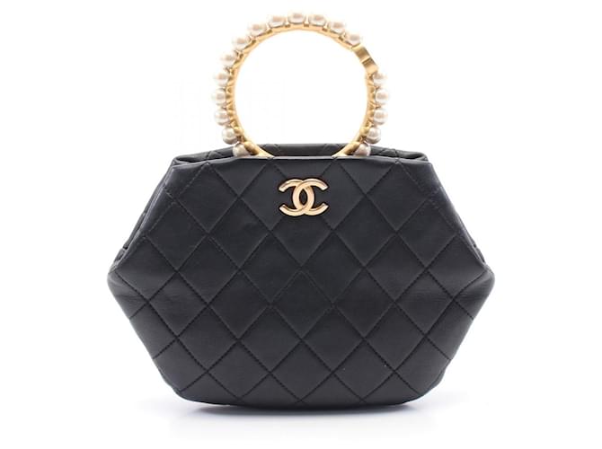 Chanel Leather Matelasse Handbag AS2609 Black  ref.2174781