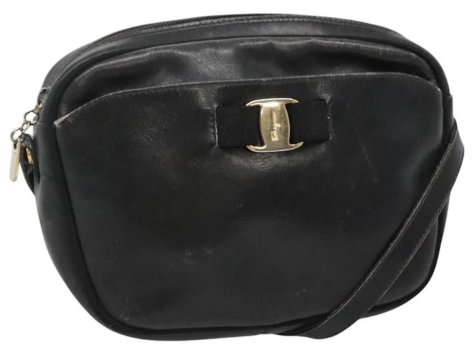 Borsa a Spalla Salvatore Ferragamo in Pelle Nera e Oro Auth BA1137 Nero D'oro