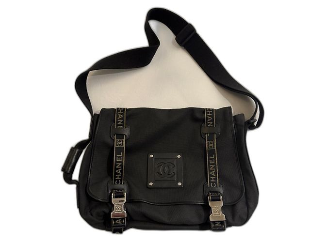 Chanel Messenger Bag Man / Unknown Black