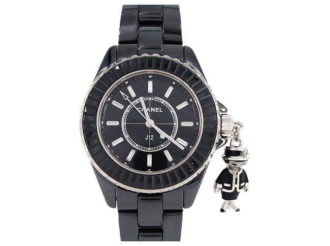 Chanel Mademoiselle Black