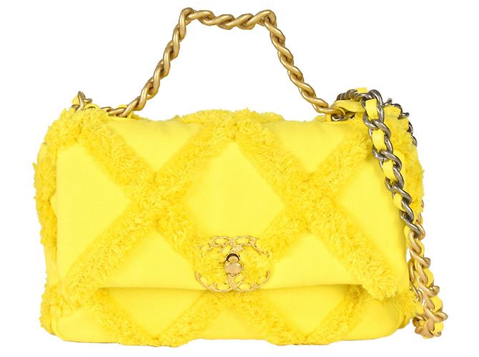 Bolsa de ombro matelassé Chanel 19 com corrente Amarelo