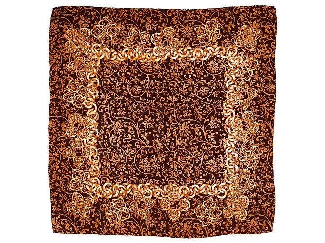 Timeless Sciarpa stampata Chanel in seta marrone Rosso