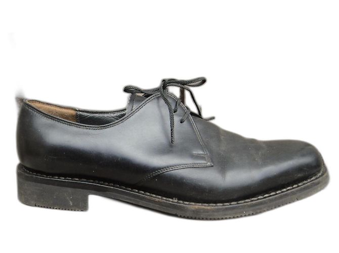 Autre Marque Scarpe Derby Bata in pelle nera Nero