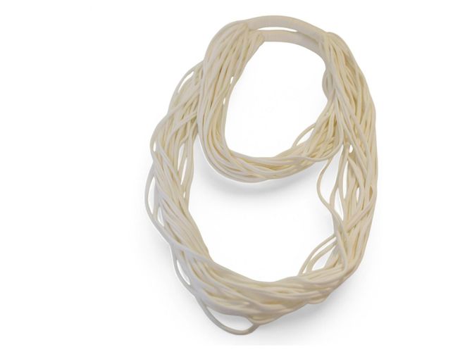 Autre Marque Collana Boho Multistrato in Tessuto Bianco