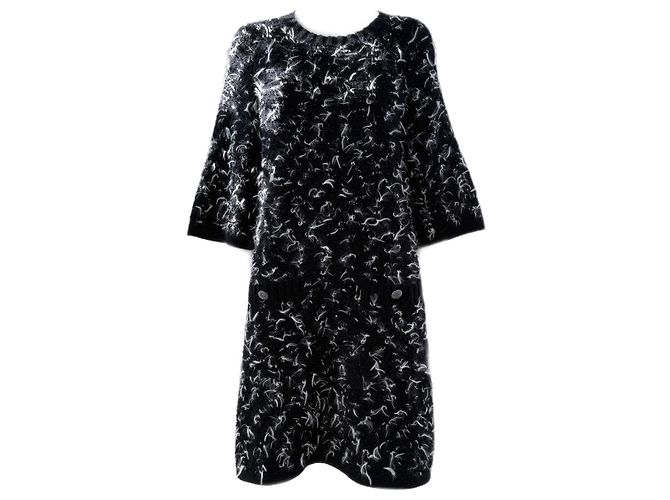Chanel Paris / Salzburg Fluffy Boucle Dress 44 FR Black