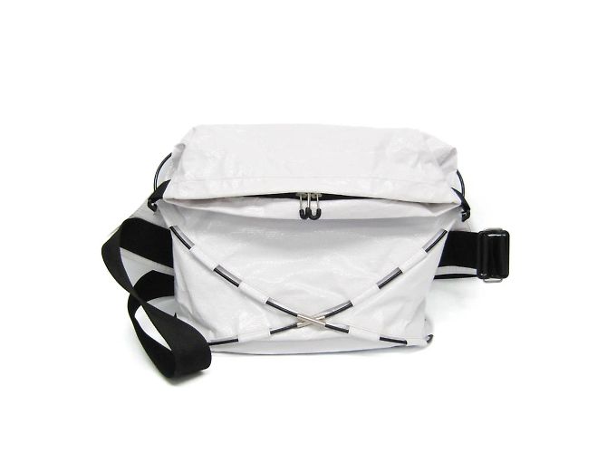 Bottega Veneta TENT 691388 Borsa a Spalla e a Tracolla Nero Bianco