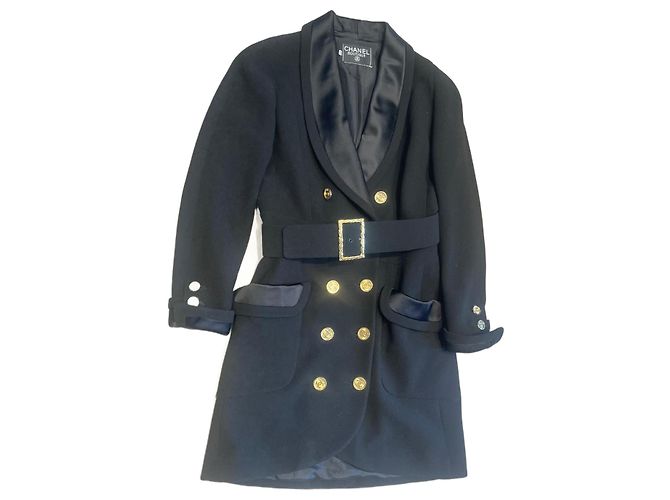 Chanel Vestido Casaco Preto de Seda e Lã Tamanho 42