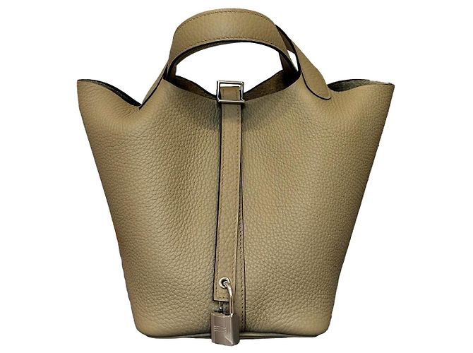 Hermès Picotin Lock 18 Bege em couro Taurillon Clemence