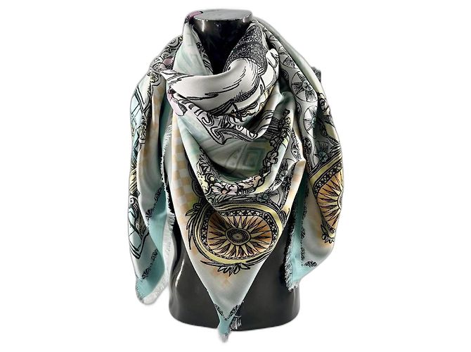 Accessorio di moda magnifico Burberry Multicolore