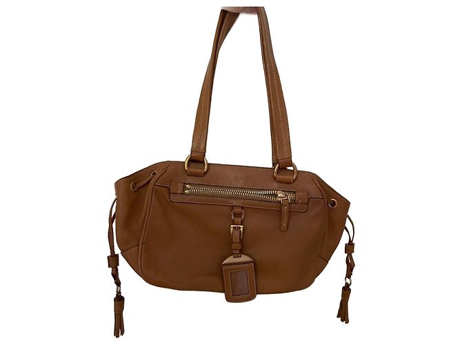 PRADA cuir de veau vintage Beige