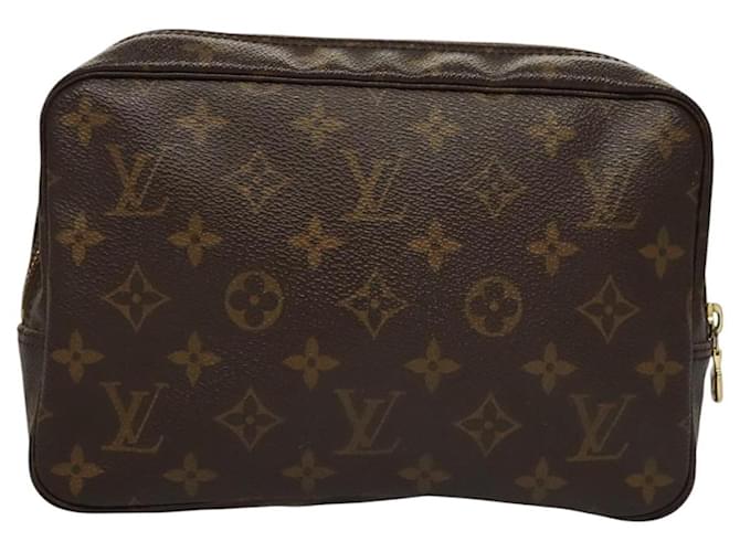 LOUIS VUITTON Monogram Trousse Toilette 23 Bolsa Clutch M47524 LV Auth 119879 Monograma Lona  ref.2199871