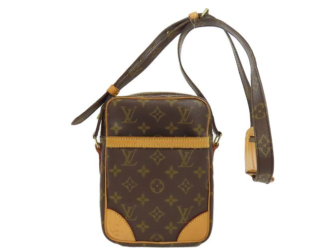 Bolsa de Ombro Monogram Danube Louis Vuitton Marrom Monograma