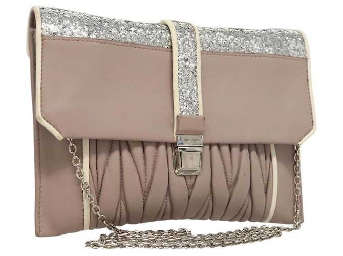 Bolsa de ombro de couro matelassé Miu Miu com corrente rosa Auth 119144