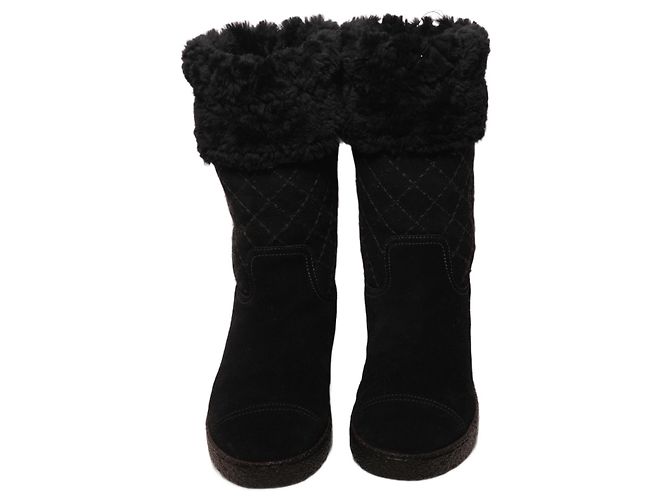 Botas Chanel de piel negra Negro
