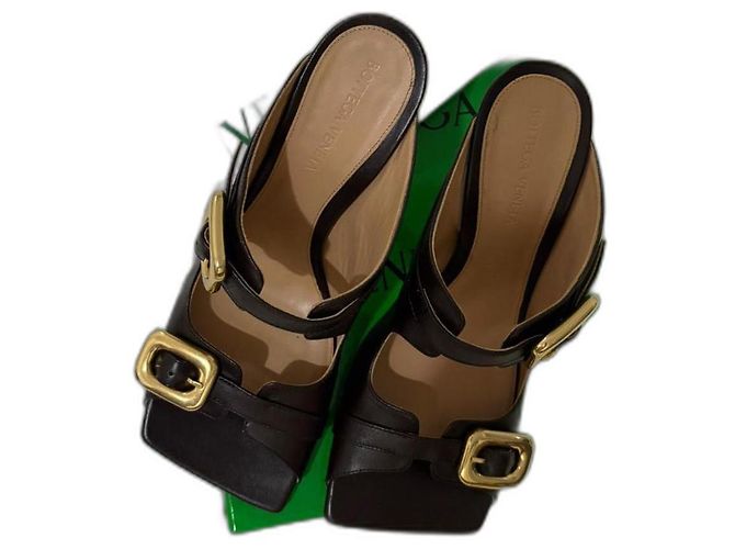 Bottega Veneta Sandale Hellbraun