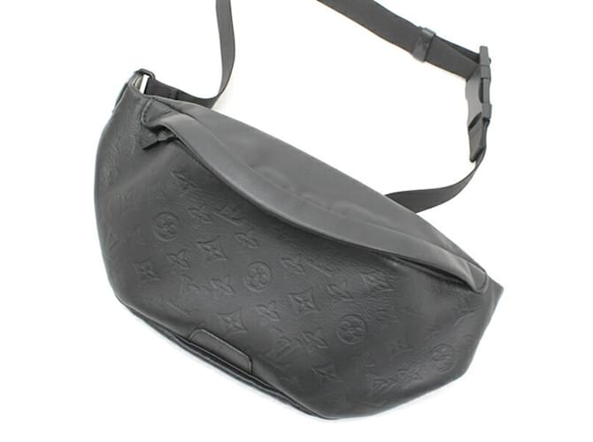 Louis Vuitton Body Bag Discovery Bum PM Black Cloth  ref.2210846