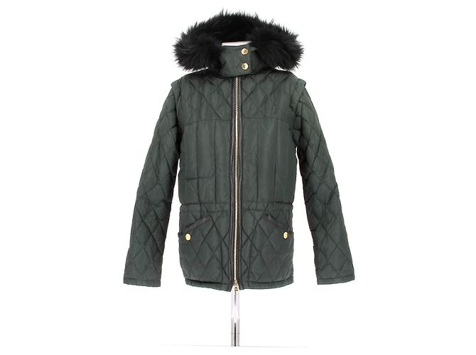 Louis Vuitton Grüne Daunenjacke mit Pelzkapuze