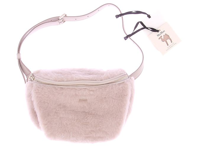 Max Mara Tasche aus Lammfell