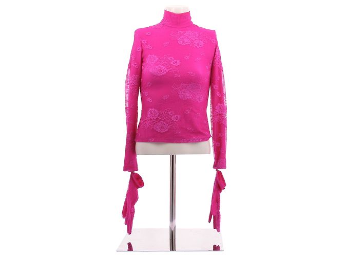 Top de renda rosa e luvas Balenciaga