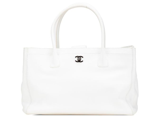 Executive Chanel Branco Médio Tote Executivo de Couro de Bezerro