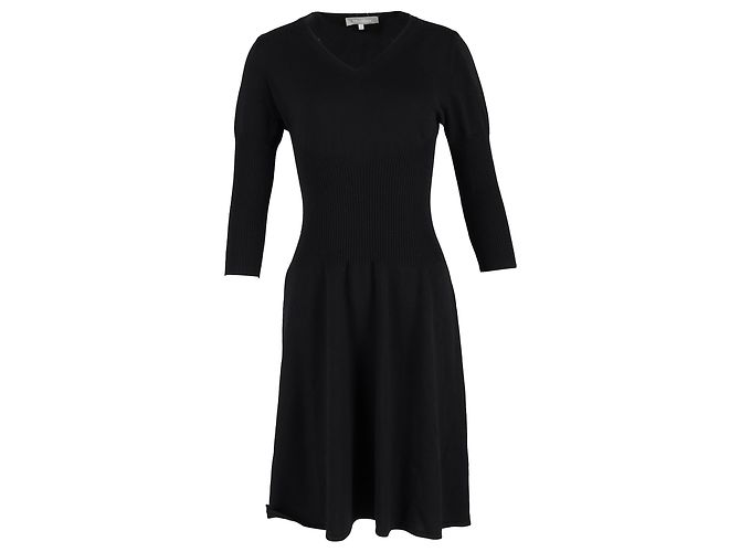 Vestido midi em lã preta com decote em V e mangas 3/4 da Max Mara Preto