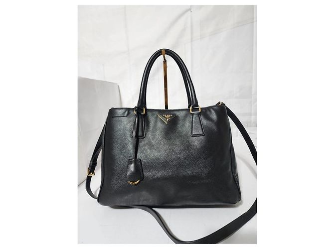 PRADA Sac Tote Medium Double Zip en Cuir Saffiano Noir