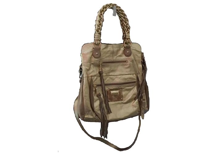 Bolsa de mão Patrizia Pepe em couro dourado