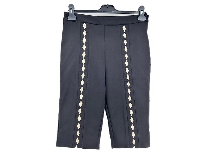 Autre Marque CONTESSA MILLS Bermuda Shorts Schwarz