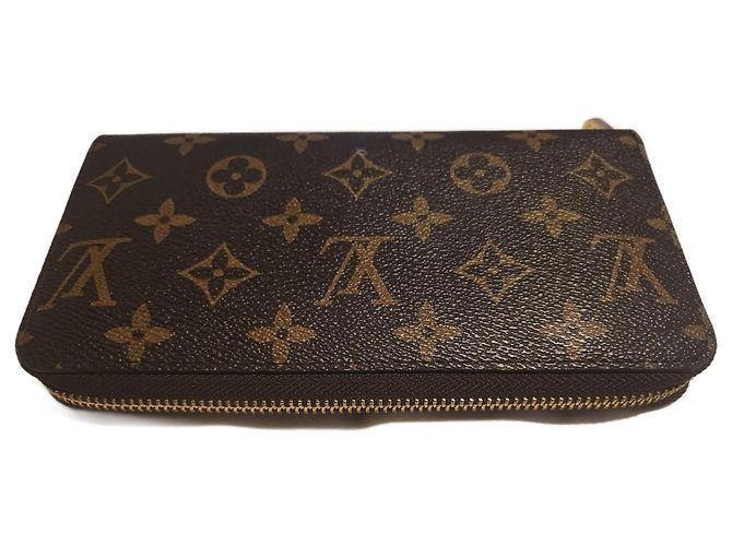 Louis Vuitton Zippy Wallet Brown Leather