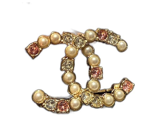 Broche Chanel CC dourada pérolas & strass rosa - Autêntica Dourado Fora de branco