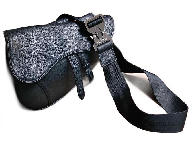 Borsa Christian Dior Saddle in pelle grana nera Nero