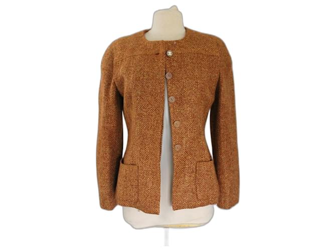 Chanel Coats, Outerwear Orange Wool  ref.2228974