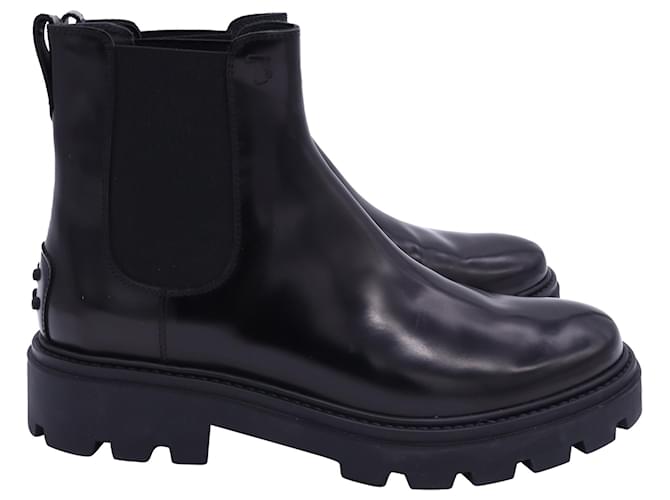 Tod's Logo-Embossed Chelsea Boots in Black Leather  ref.2231762