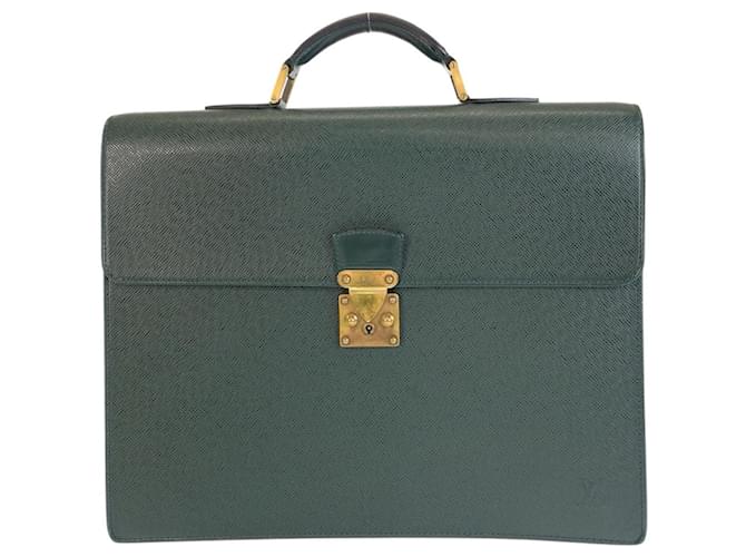 Louis Vuitton Taiga Moscova Briefcase Dark green Leather  ref.2232632