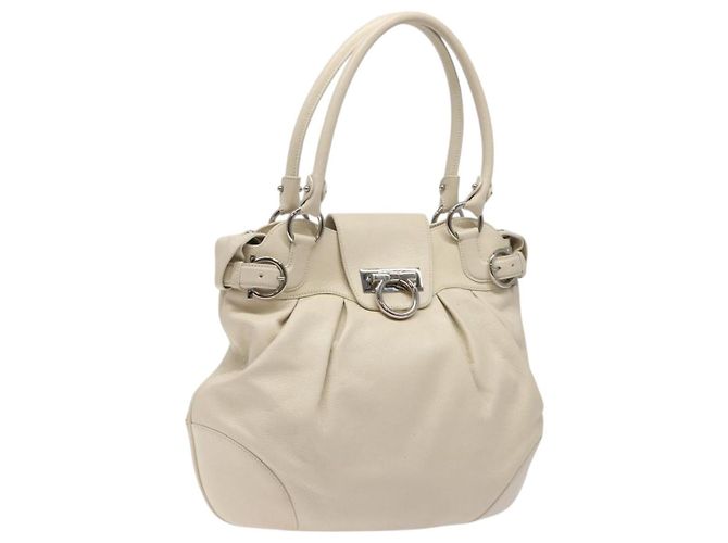Borsa a Spalla Gancini in Pelle Bianca e Argento Salvatore Ferragamo Auth bs25829 Bianco