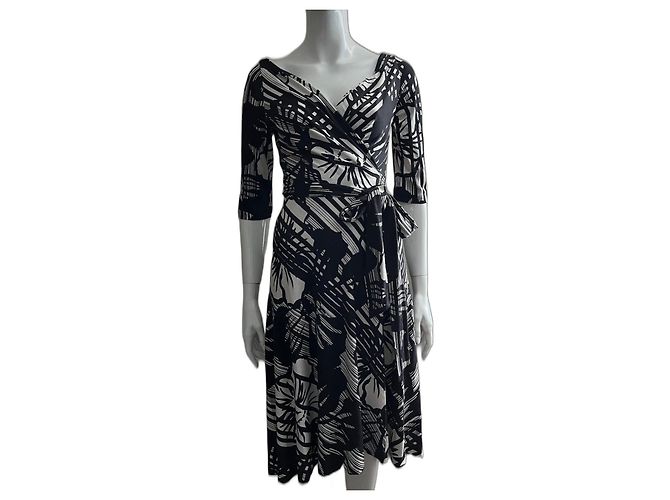 Diane Von Furstenberg Vestido envolvente de seda DvF Penna em preto e branco