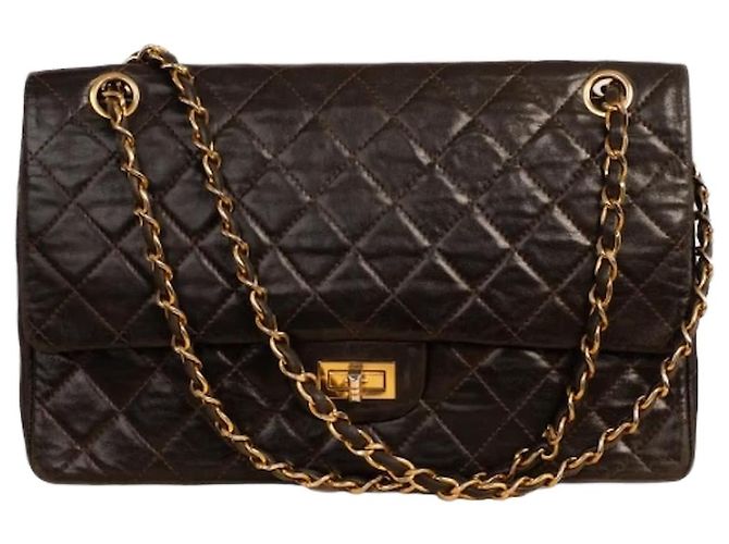 Chanel 2.55 Sac à main en cuir marron