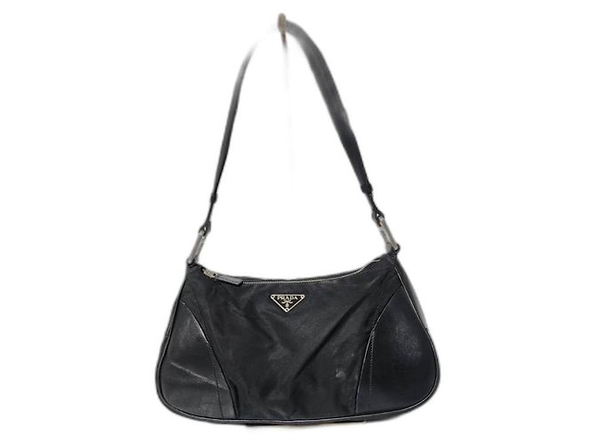 PRADA Bolsa de ombro em nylon/ couro preto