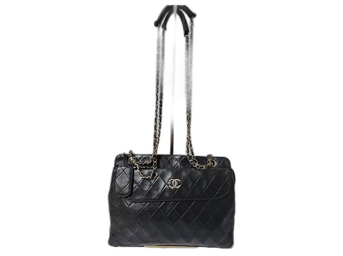 Prada CHANEL Vintage Lammnappa gesteppte Einkaufstasche Schwarz