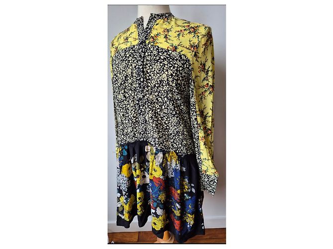 Short printed dress, size 1, Sandro