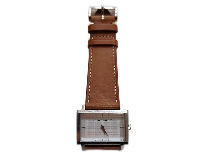 Reloj Burberry de Esfera Rectangular en Acero Inoxidable Plata