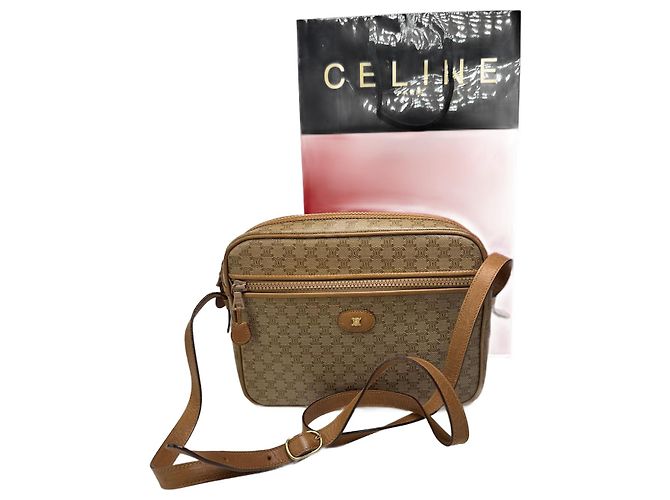 Céline Sac Triomphe en cuir monogramme vintage Celine beige