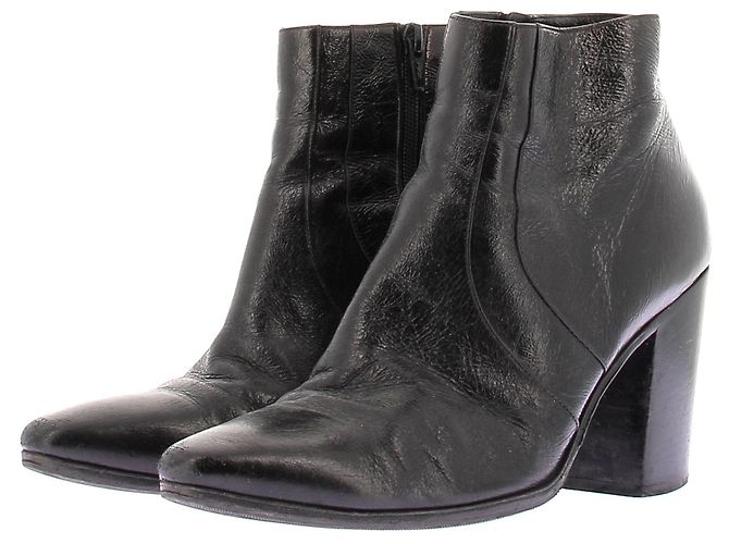 Saint Laurent Leder-Stiefeletten mit Absatz Schwarz