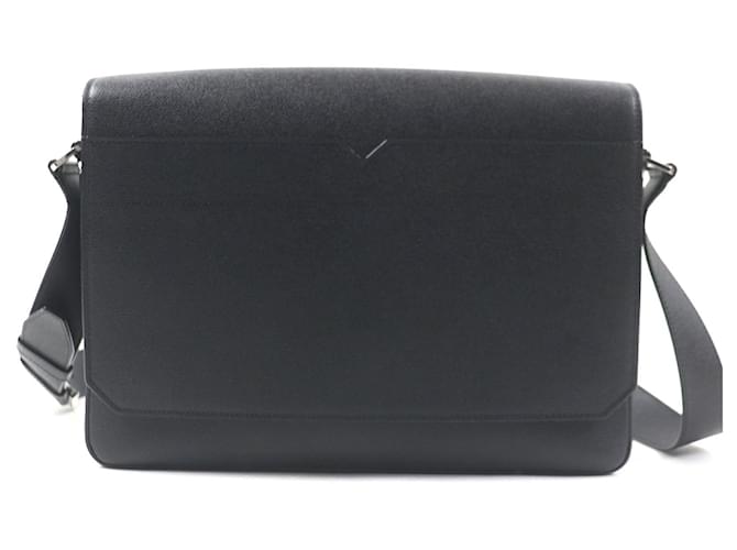 Valextra V-Line Leather Shoulder Bag Black  ref.2239398