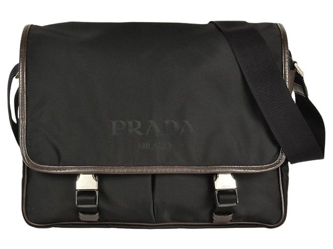 Borsa a spalla in nylon nero Prada