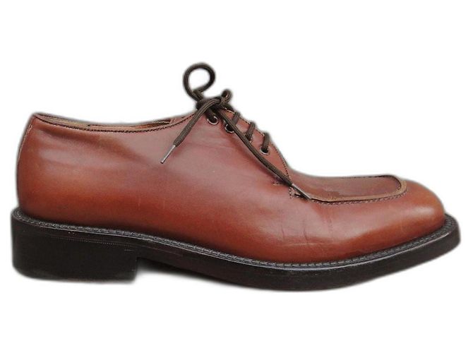 Scarpe stringate Gucci derby in pelle marrone
