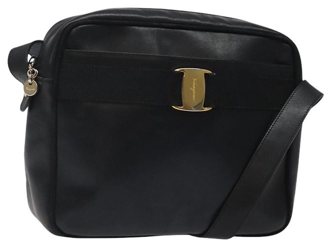 Borsa a spalla in pelle nera e oro Salvatore Ferragamo Auth BA2152 Nero D'oro